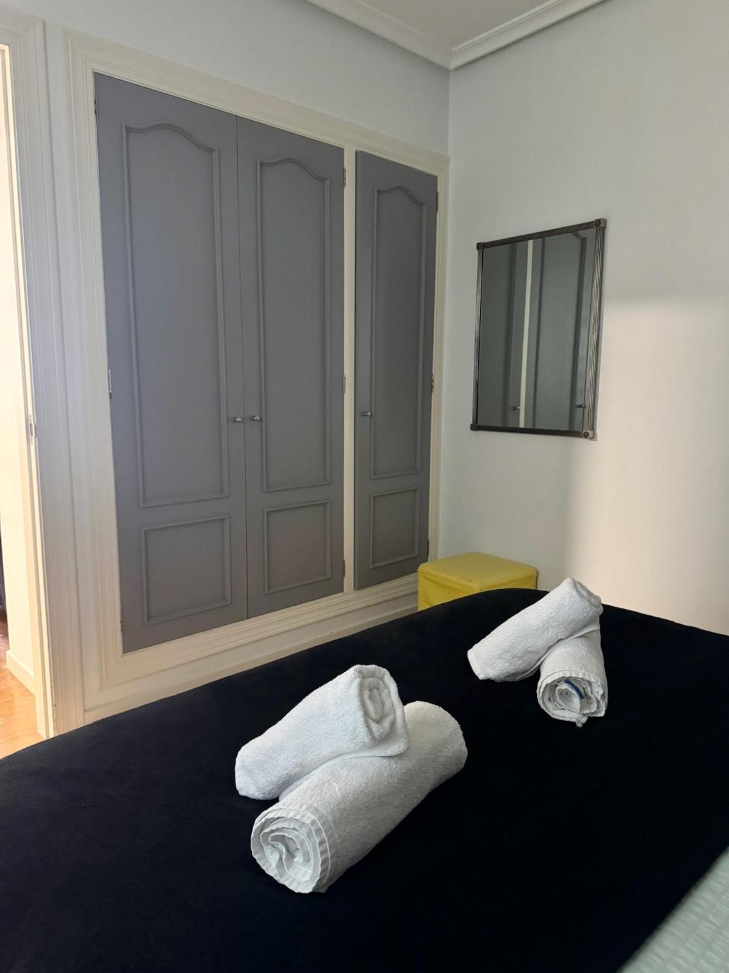 Apartamento Jardin De San Feliz / Fontan Oviedo Buitenkant foto